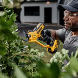 DeWalt DCMPP568P1 18v XR Cordless 38mm Pruner Inc 1x 5.0Ah Battery